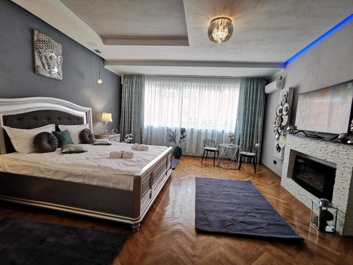 Crystal Central Apartment Brașov Exterior foto